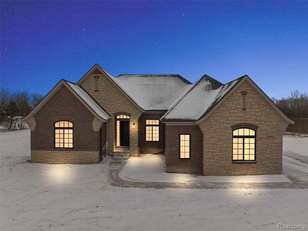 1 Pinery Court, Orion, MI 48362 — Photo 2