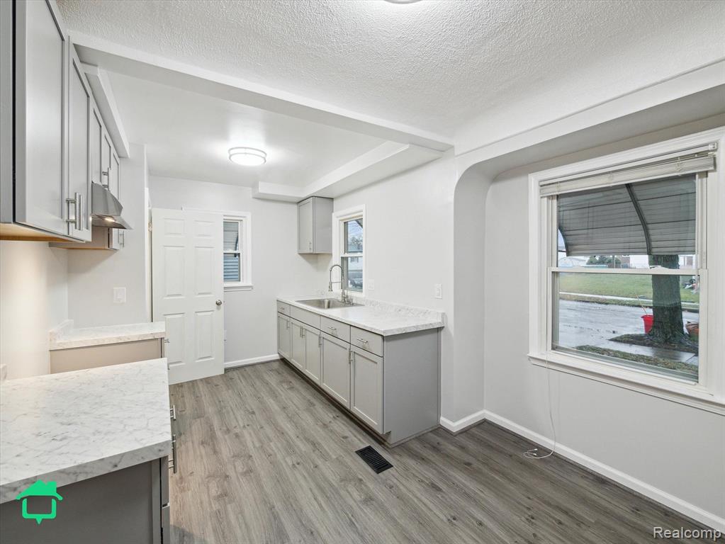 4493 17th Street, Wyandotte, MI 48192 — Photo 12