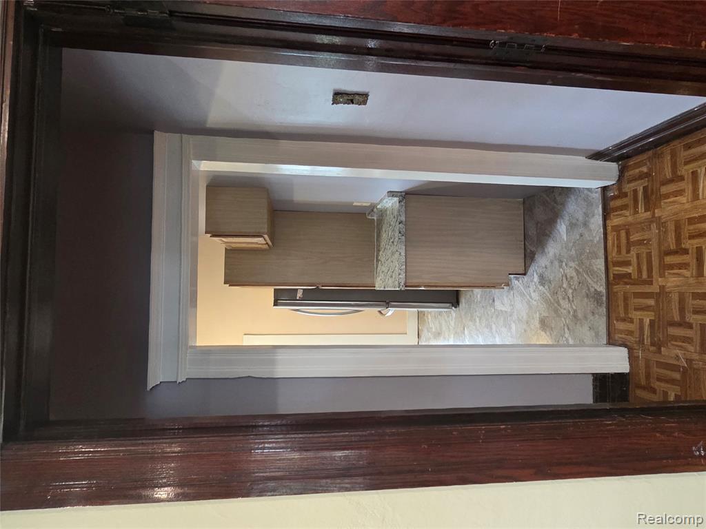 3254 Hogarth Street, Detroit, MI 48206 — Photo 8