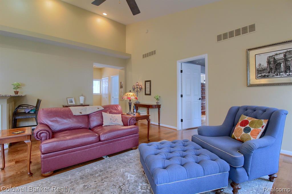 1696 CASSADY PLACE Drive, Plymouth, MI 48170 — Photo 10