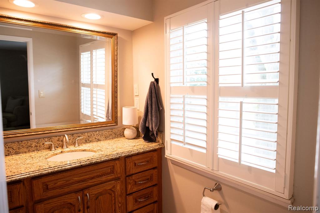 14922 Robinwood Drive, Plymouth, MI 48170 — Photo 47