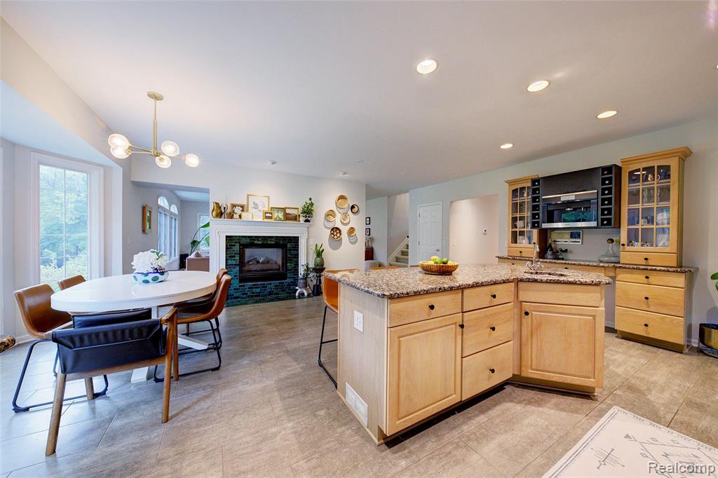 6728 Spring Creek, Plymouth, MI 48170 — Photo 15