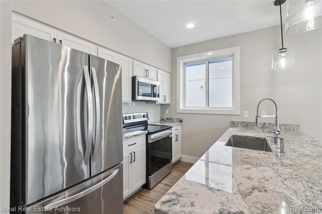 8120 Allor Landing, Brighton, MI 48114 — Photo 12
