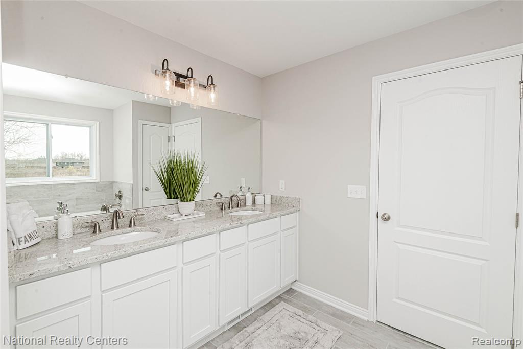 020 Medford Hill Drive, Metamora, MI 48455 — Photo 29