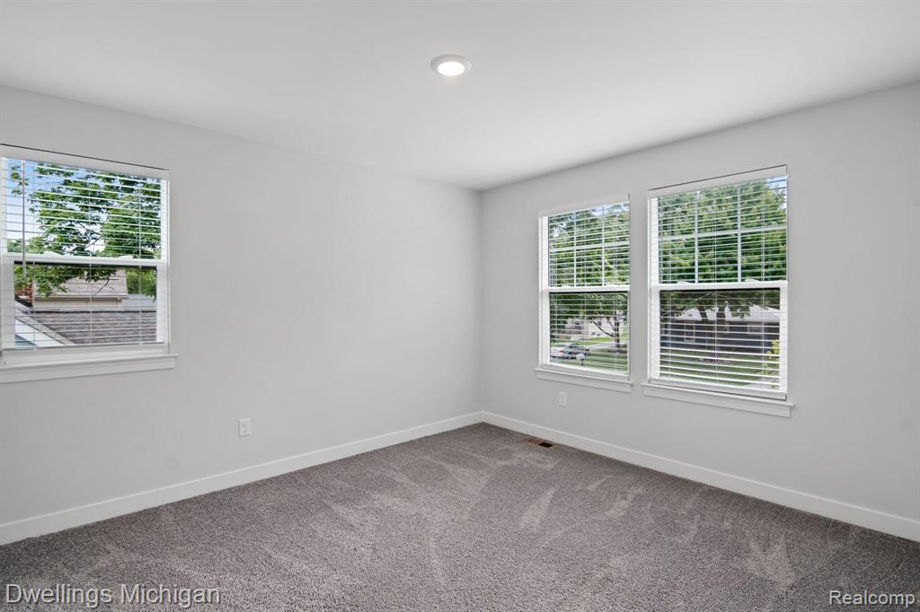 15566 PORTIS Street, Plymouth, MI 48170 — Photo 22