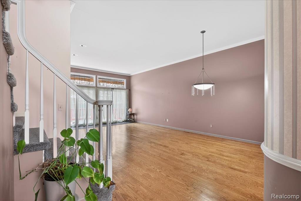 42689 Jason Court, 107, Sterling Heights, MI 48313 — Photo 10