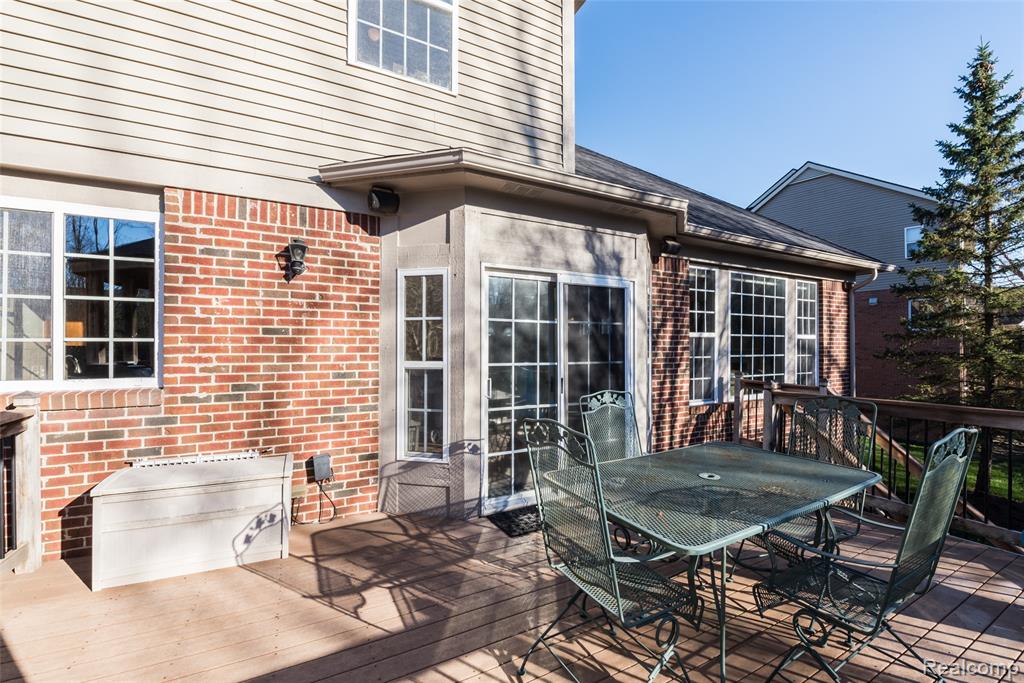 49776 Parkside Drive, Northville, MI 48168 — Photo 25