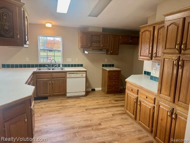 1972 NORWAY LAKE Road, Lapeer, MI 48446 — Photo 2
