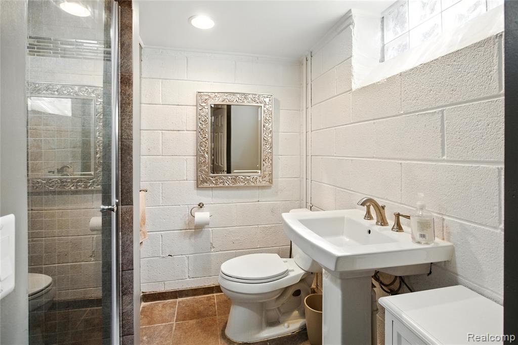 655 Ross Street, Plymouth, MI 48170 — Photo 37