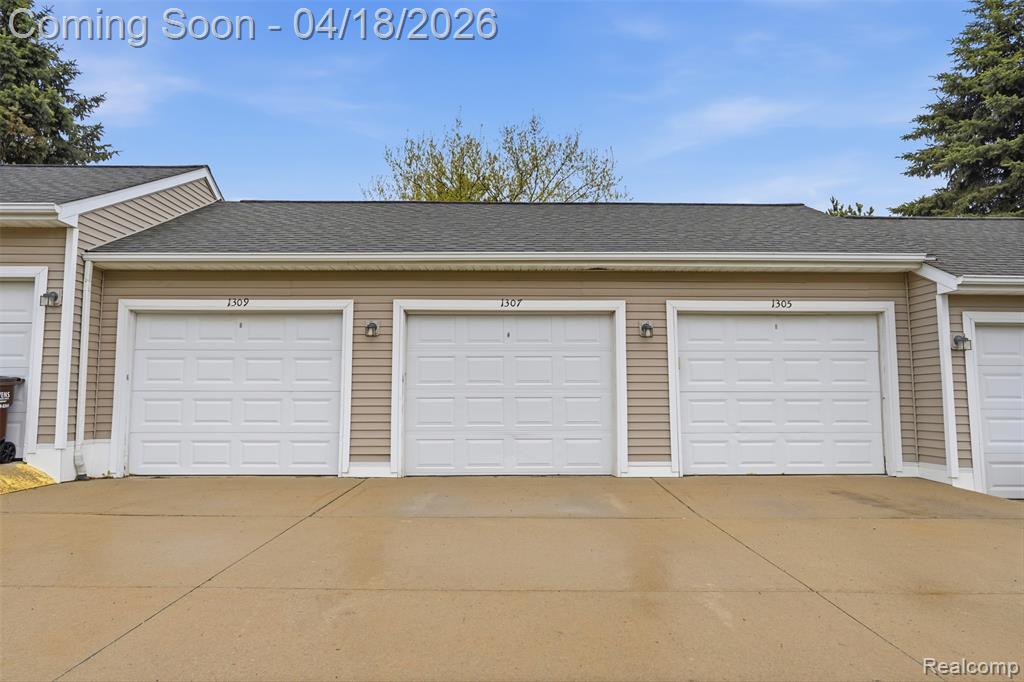 1307 MILLBROOK Trail, Ann Arbor, MI 48108 — Photo 30