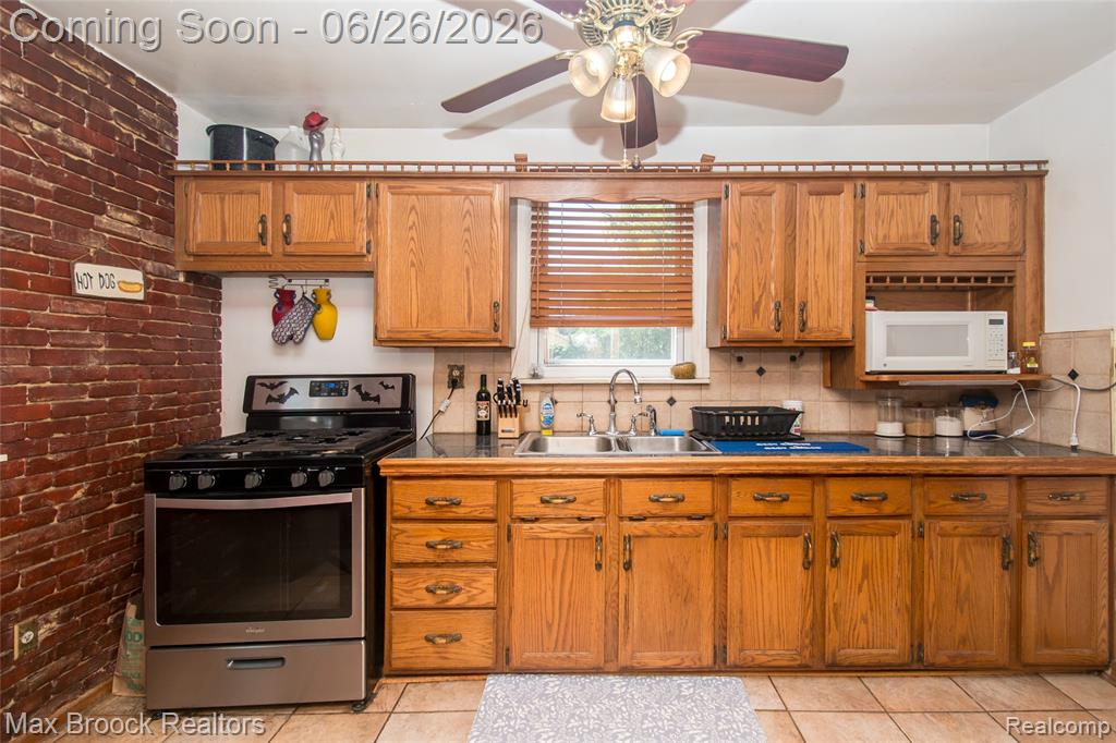 3250 E Outer Drive, Detroit, MI 48234 — Photo 15