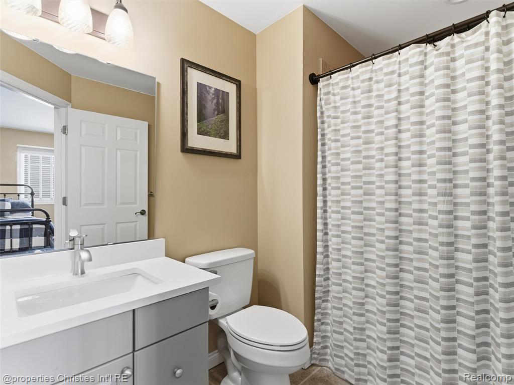 10822 Sparkling Waters Court, South Lyon, MI 48178 — Photo 40