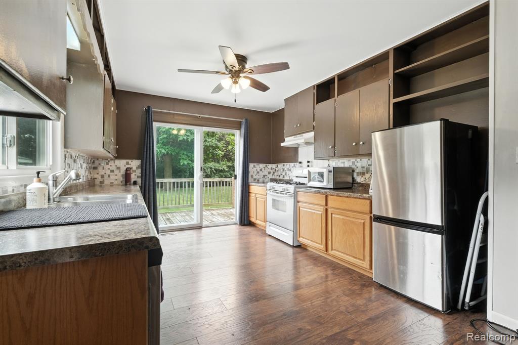 8093 Crapo Street, Swartz Creek, MI 48473 — Photo 12