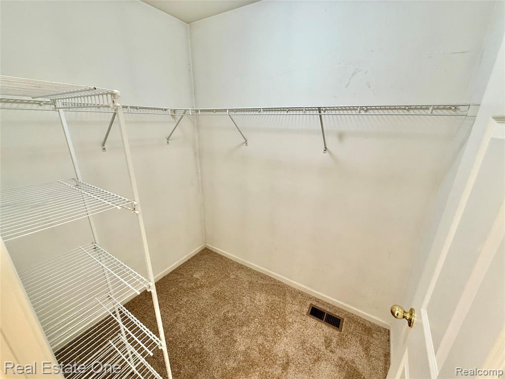 716 Palmer Drive, Pontiac, MI 48342 — Photo 18