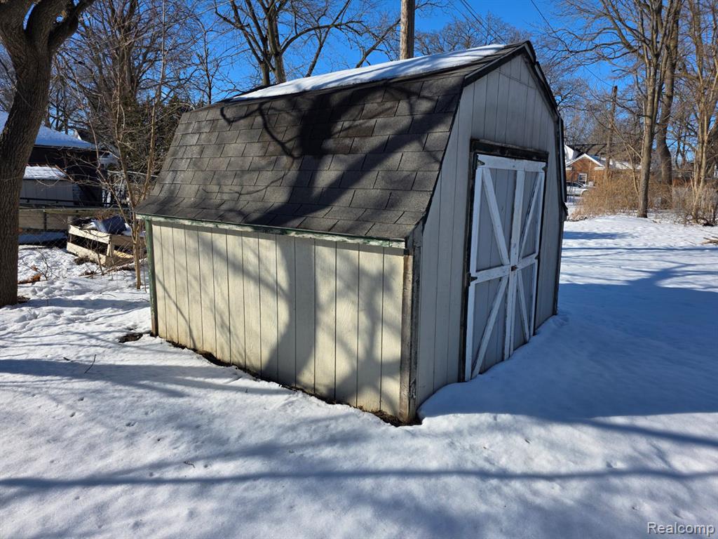270 W 4th Street, Imlay City, MI 48444 — Photo 25