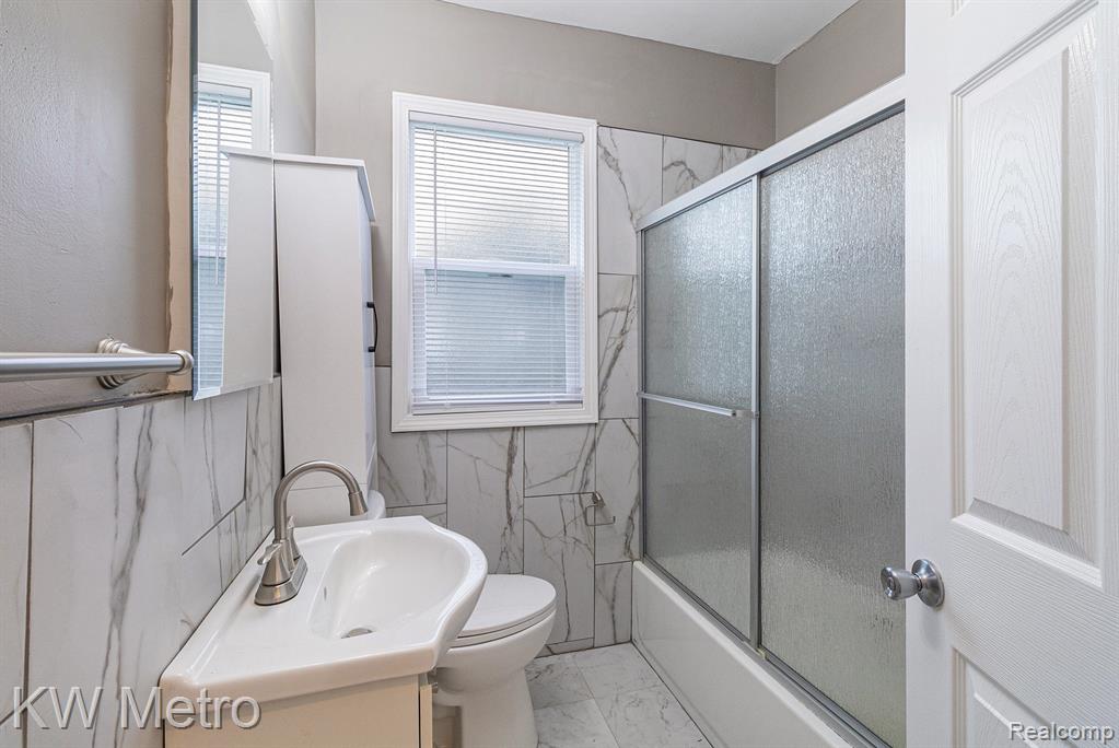 5025 Somerset Avenue, Detroit, MI 48224 — Photo 15