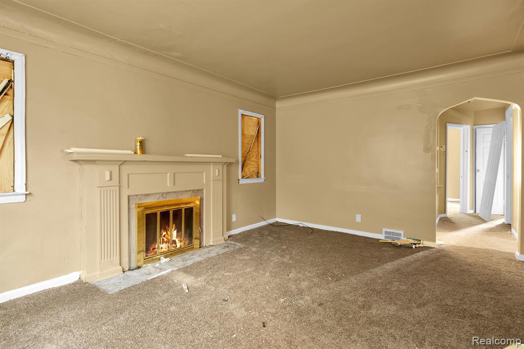 9566 HUBBELL Street, Detroit, MI 48227 — Photo 3