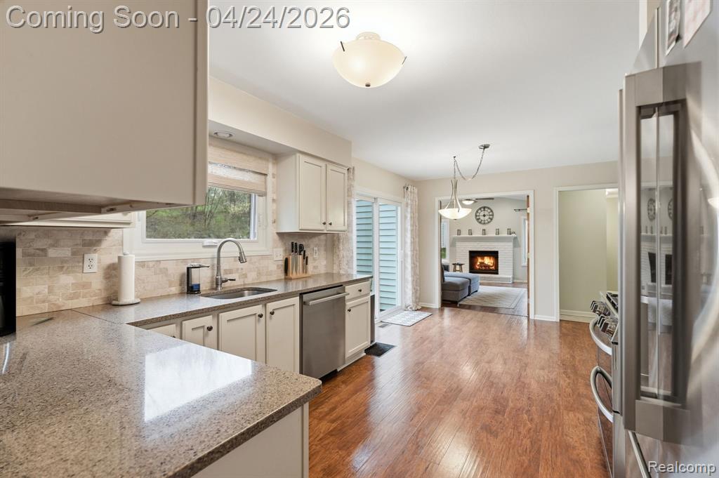 8750 Williamsport Drive, White Lake, MI — Photo 13