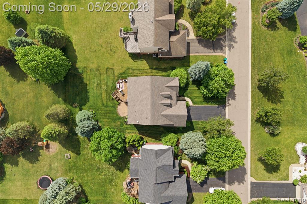 735 Kentbrook Drive, Commerce Twp, MI 48382 — Photo 59