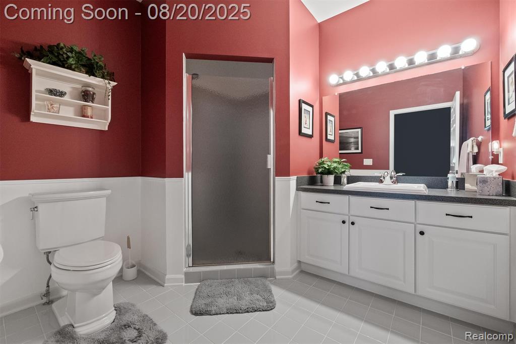 44205 Nova Drive, Sterling Heights, MI 48314 — Photo 16