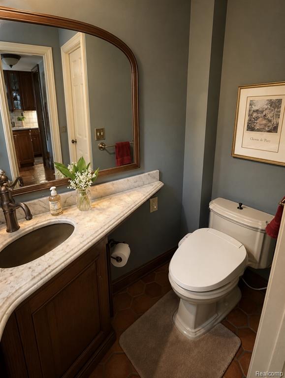 680 Wimbleton Drive, Birmingham, MI 48009 — Photo 19