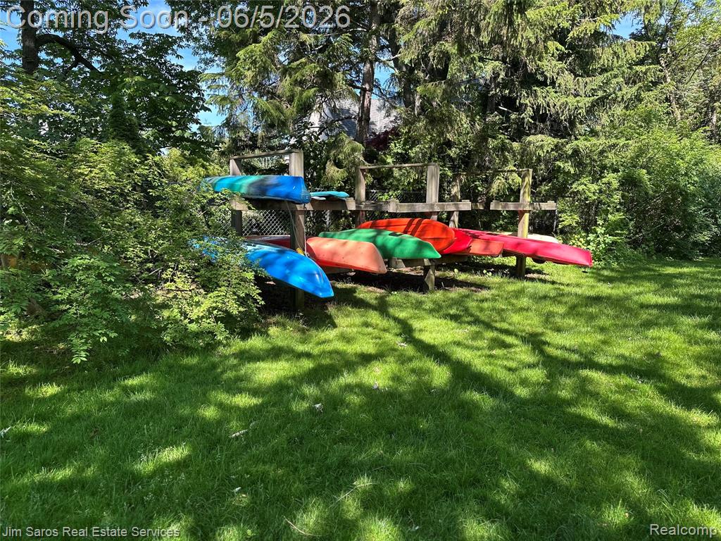 910 Edgemont Park, Grosse Pointe, MI 48230 — Photo 53