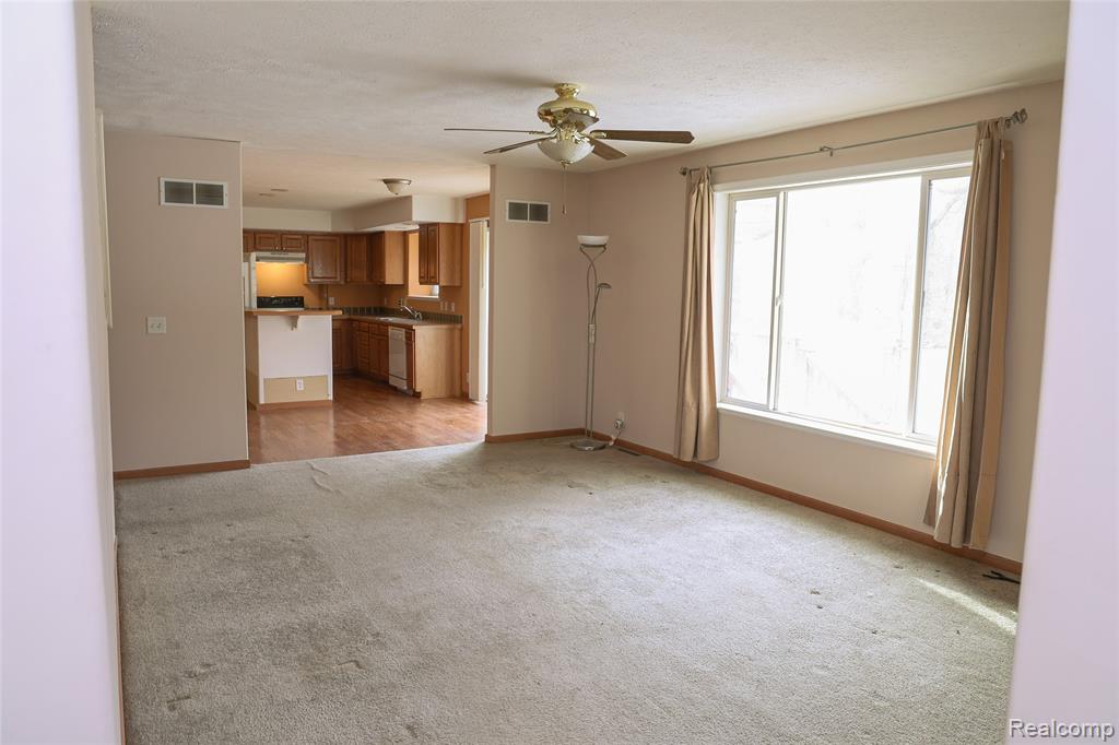 2755 Curtis Road, Leonard, MI 48367 — Photo 21