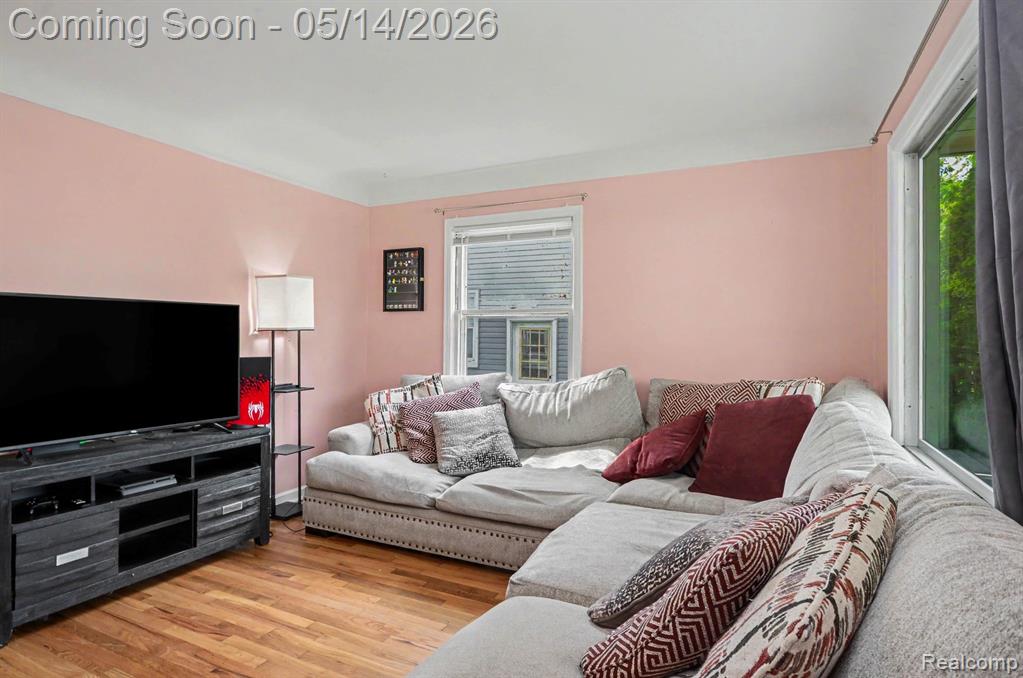 21900 Revere Street, Saint Clair Shores, MI 48080 — Photo 7