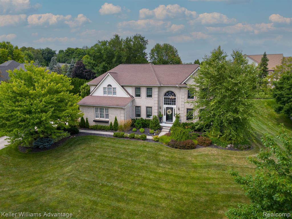 47694 EDINBURGH Drive, Plymouth, MI 48170 — Photo 4