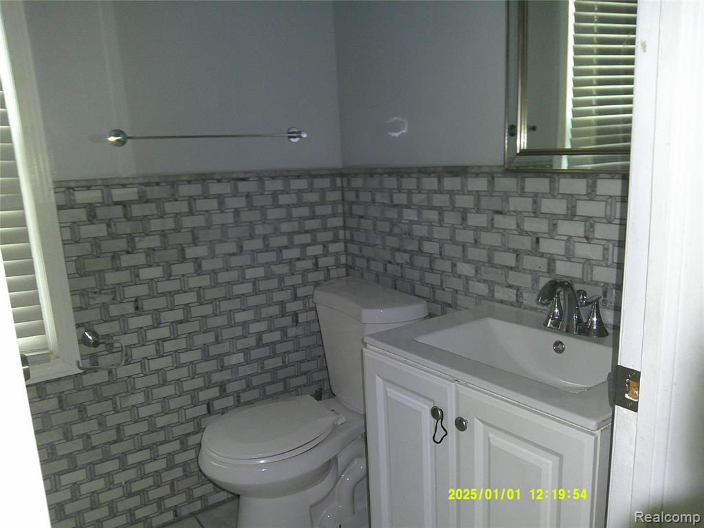 18666 Appoline Street, Detroit, MI 48235 — Photo 8