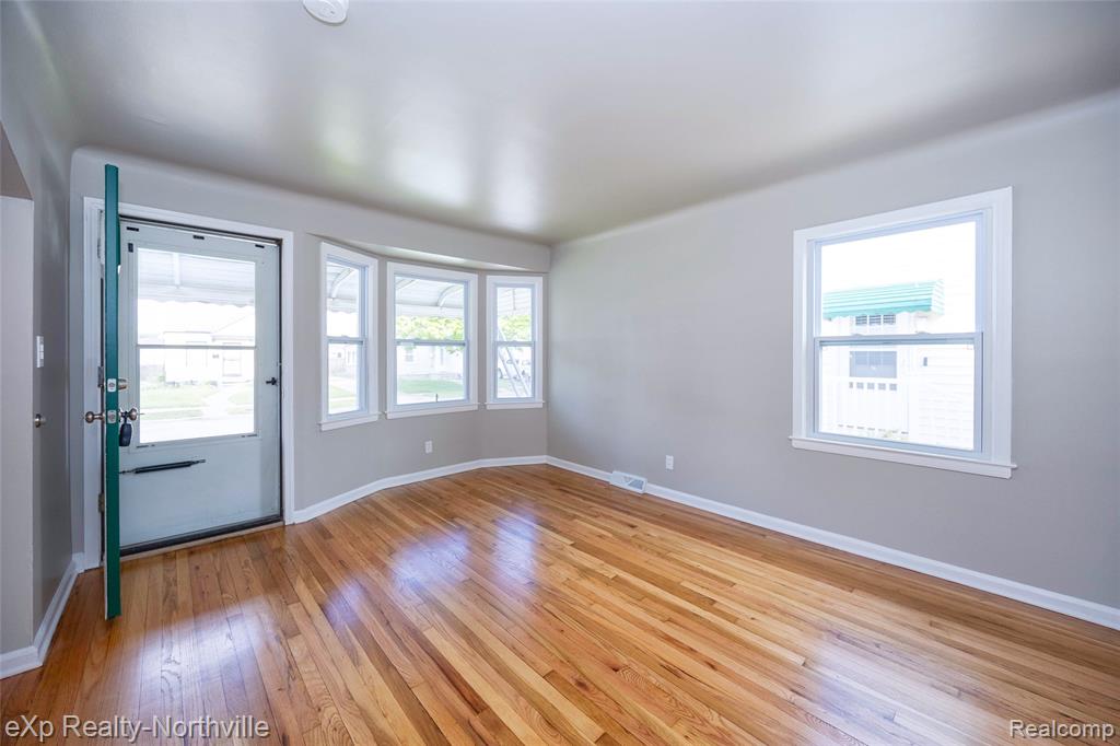 423 Campbell Street, River Rouge, MI 48218 — Photo 3