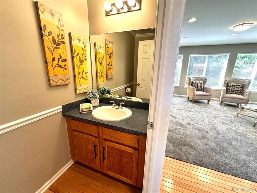 8676 W WALDEN Drive, Van Buren, MI 48111 — Photo 34