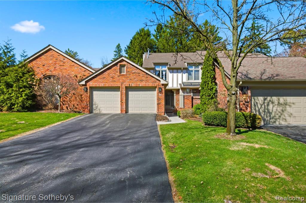 24122 Bingham Pointe Drive, 24, Bingham Farms, MI 48025 — Photo 48