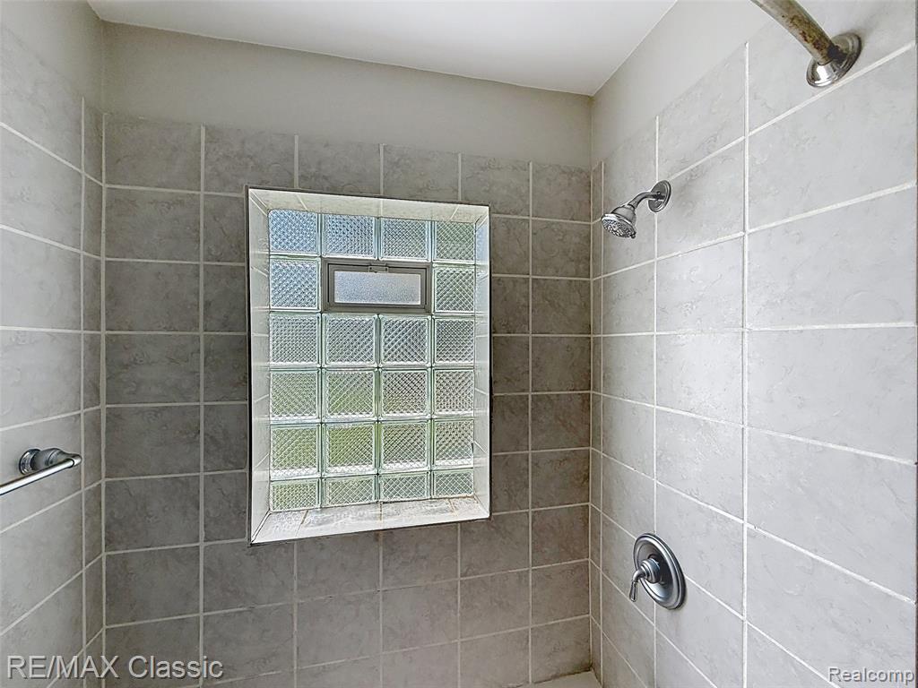 1757 Riverbank Street, Lincoln Park, MI 48146 — Photo 8