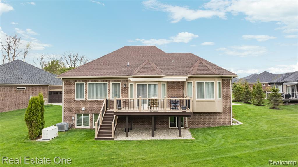 49031 Honey Tree Court Court, Northville, MI 48168 — Photo 54