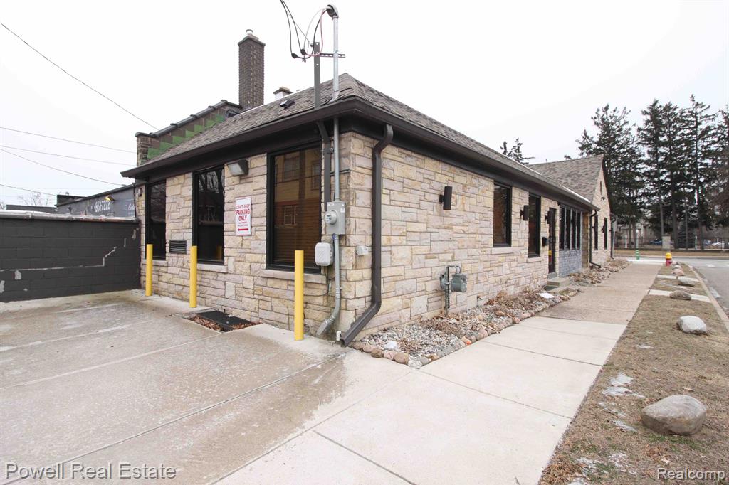 8544 W MCNICHOLS Road, Detroit, MI 48221 — Photo 4