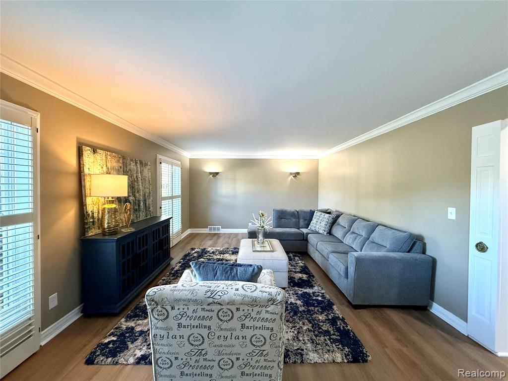 38552 Macintosh Court, Clinton Twp, MI 48036 — Photo 20