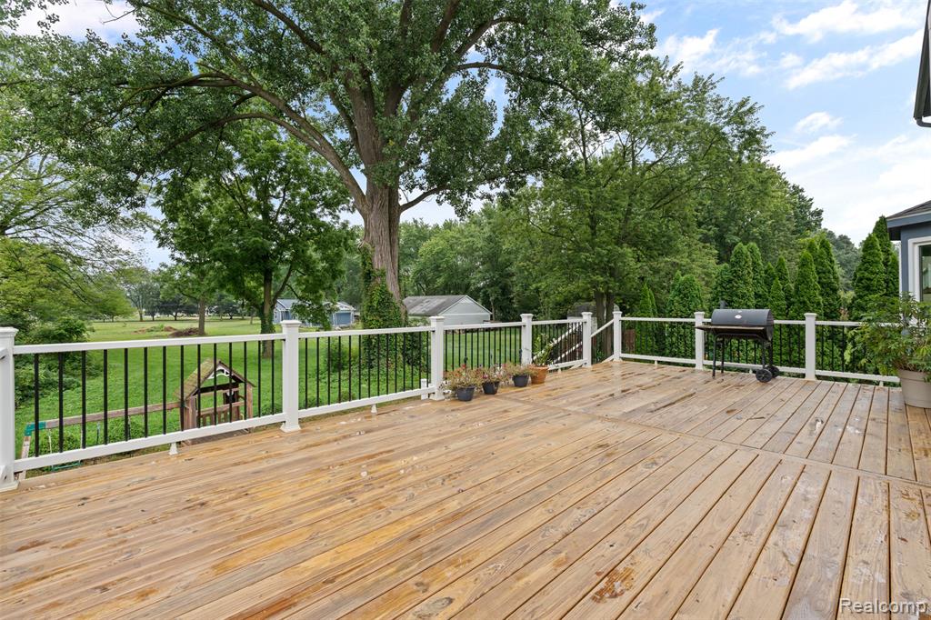 7077 Amanda, Belleville, MI 48111 — Photo 5