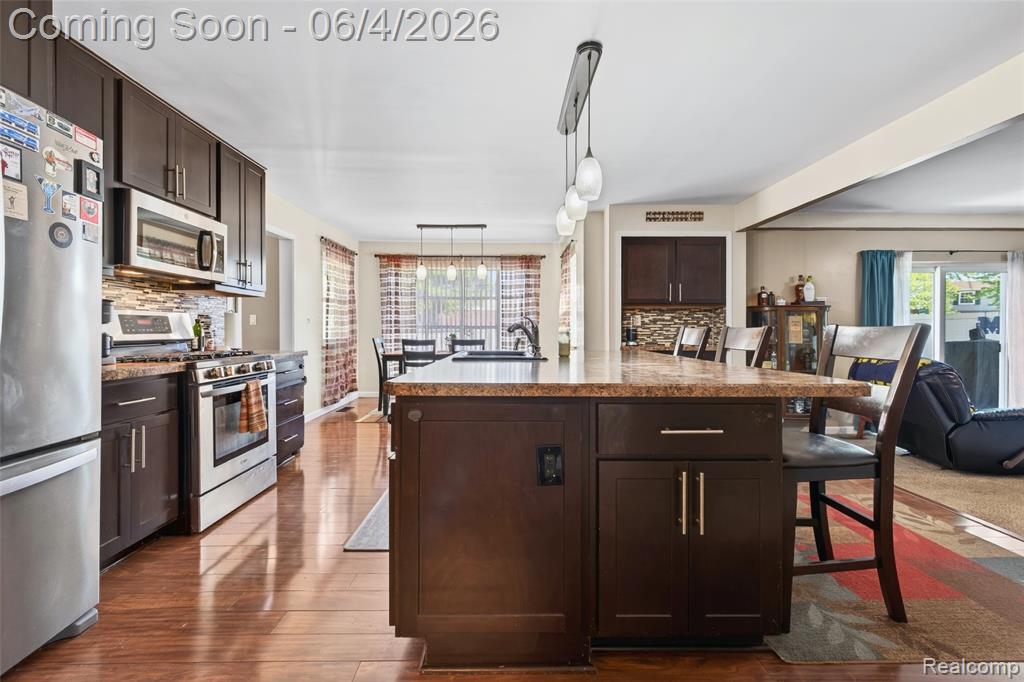 15930 Cumberland Street, Riverview, MI 48193 — Photo 12