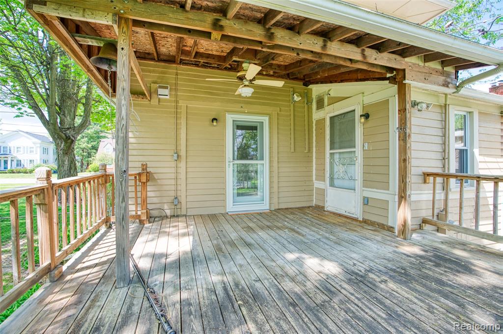 712 E Grand River Avenue, Fowlerville, MI 48836 — Photo 31
