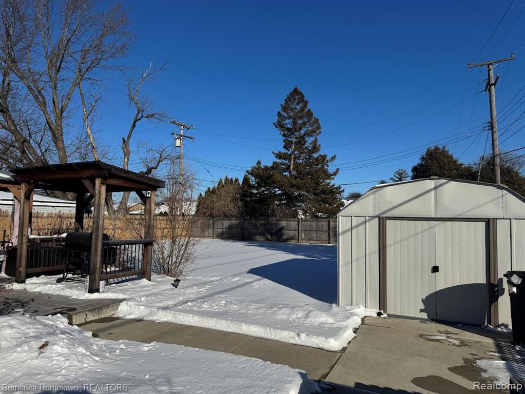 6444 Helen Street, Garden City, MI — Photo 5
