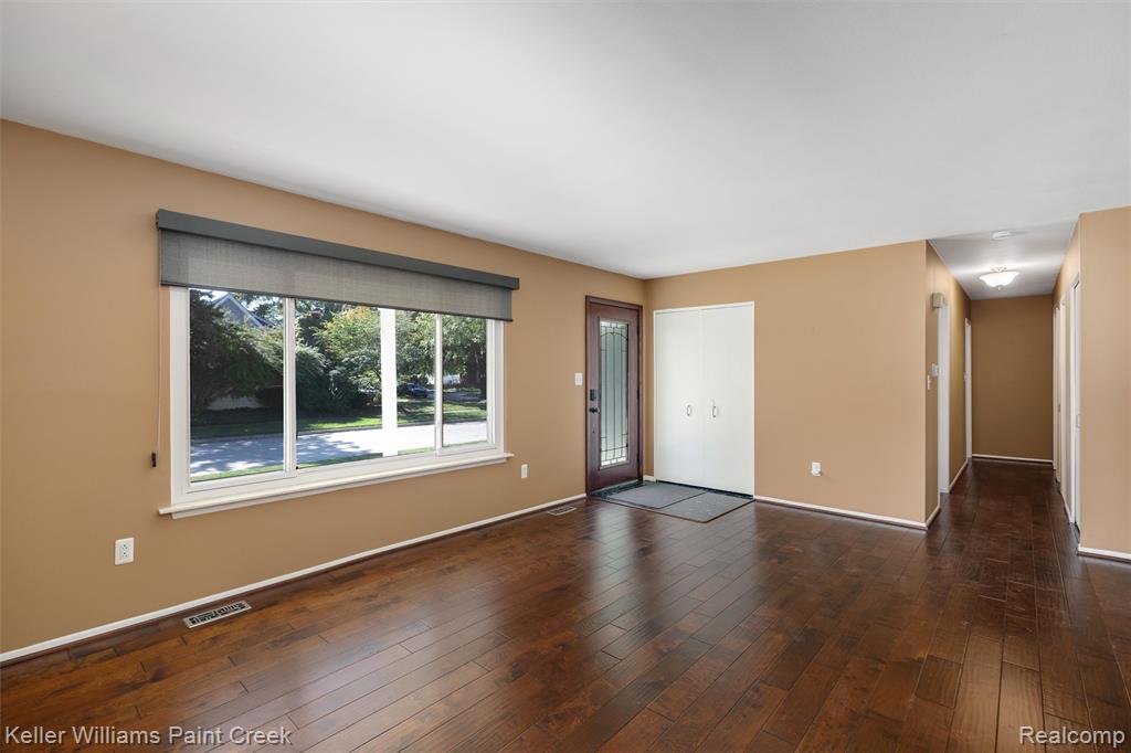 800 Lockwood Road, Royal Oak, MI 48067 — Photo 3