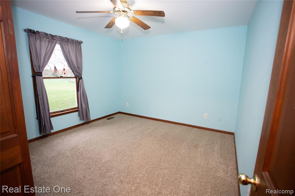 246 Nicklas Court, Oxford, MI 48371 — Photo 53