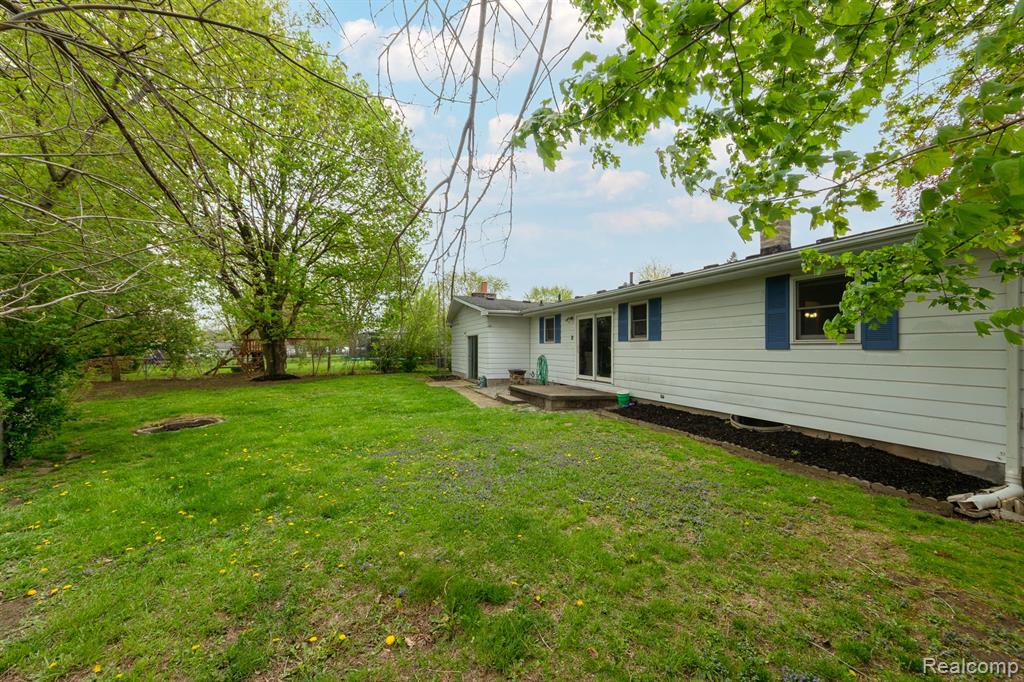 4321 Esta Drive, Genesee, MI 48506 — Photo 26