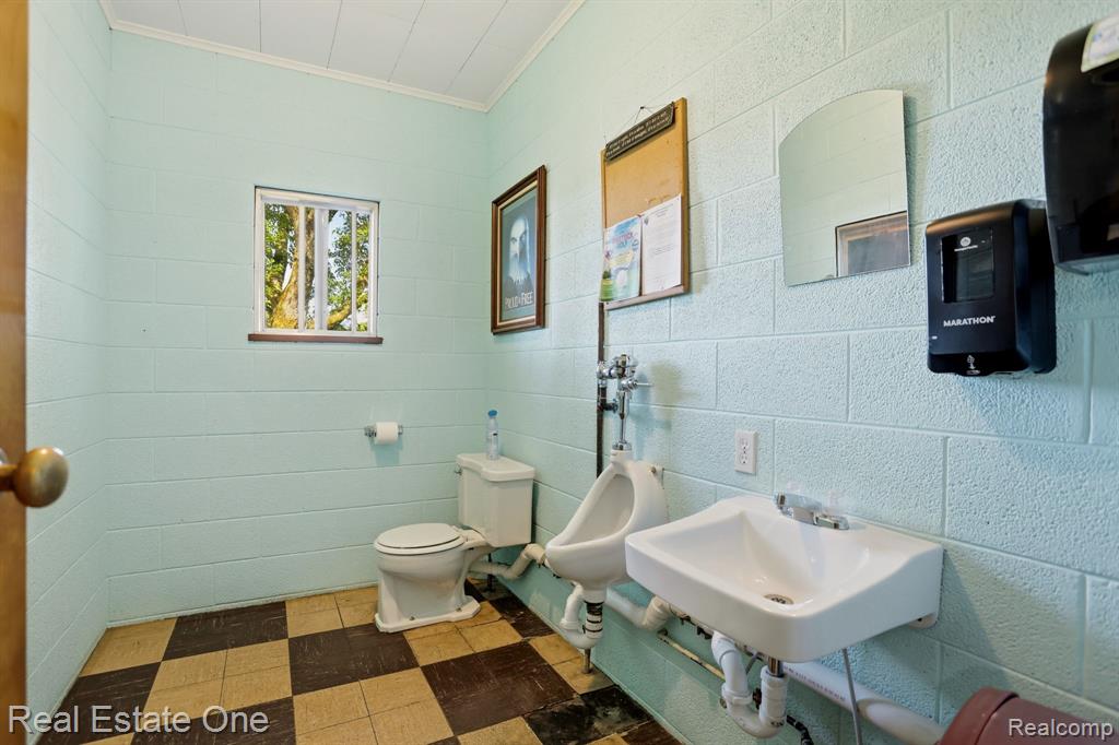 5848 Griggs Road, Caseville, MI 48725 — Photo 21