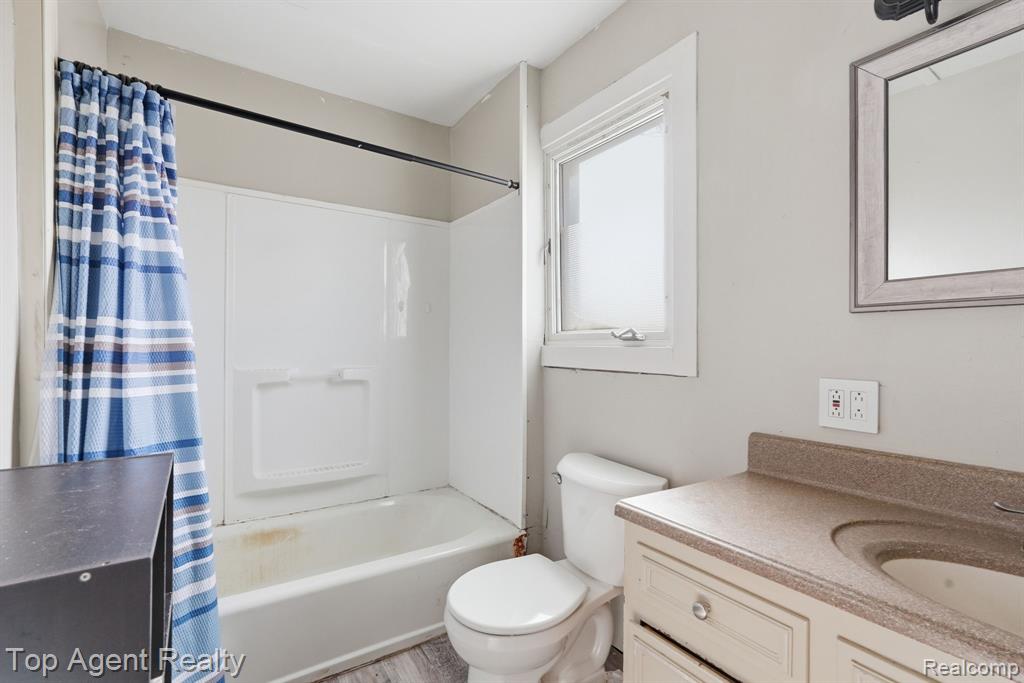 95 W Lapeer Street, Peck, MI 48466 — Photo 19