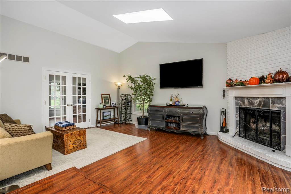 6709 Heatheridge Drive, Saline, MI 48176 — Photo 14