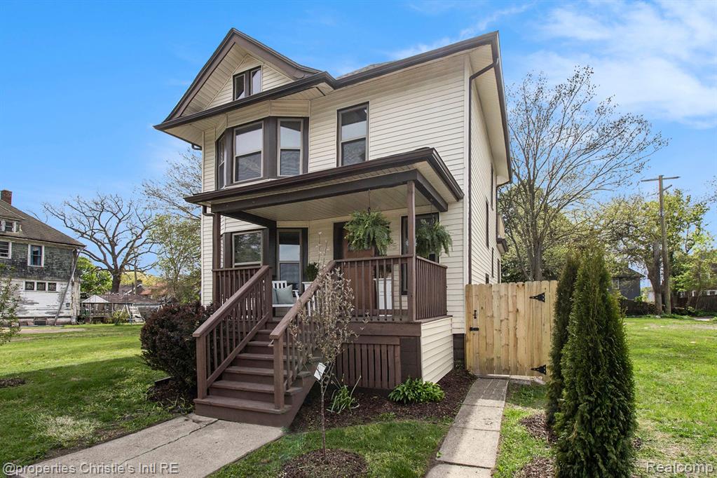 3515 FISCHER Street, Detroit, MI 48214 — Photo 4