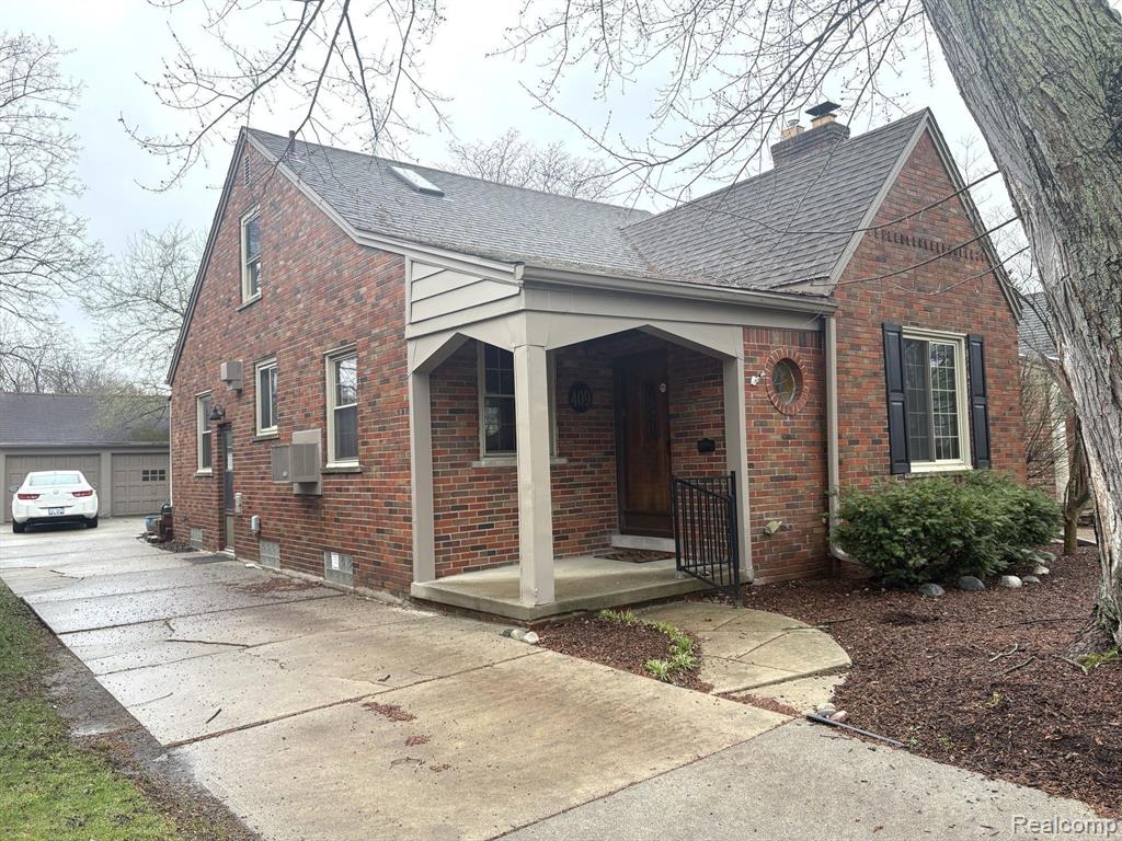 409 Belanger Street, Grosse Pointe Farms, MI 48326 — front exterior