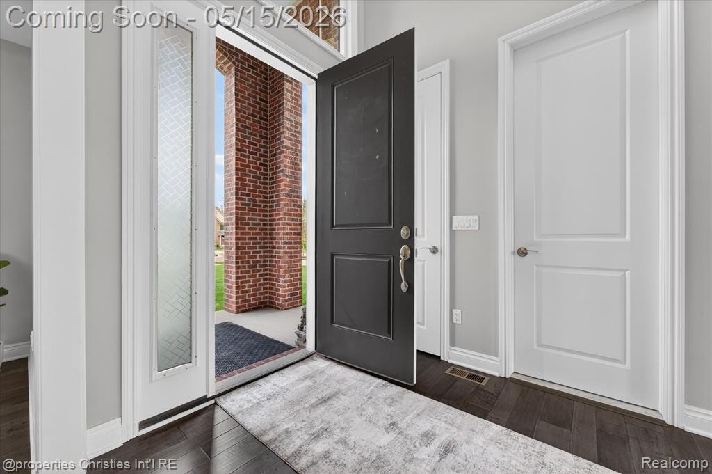 16674 Canvas Creel Court, Northville, MI 48168 — Photo 5